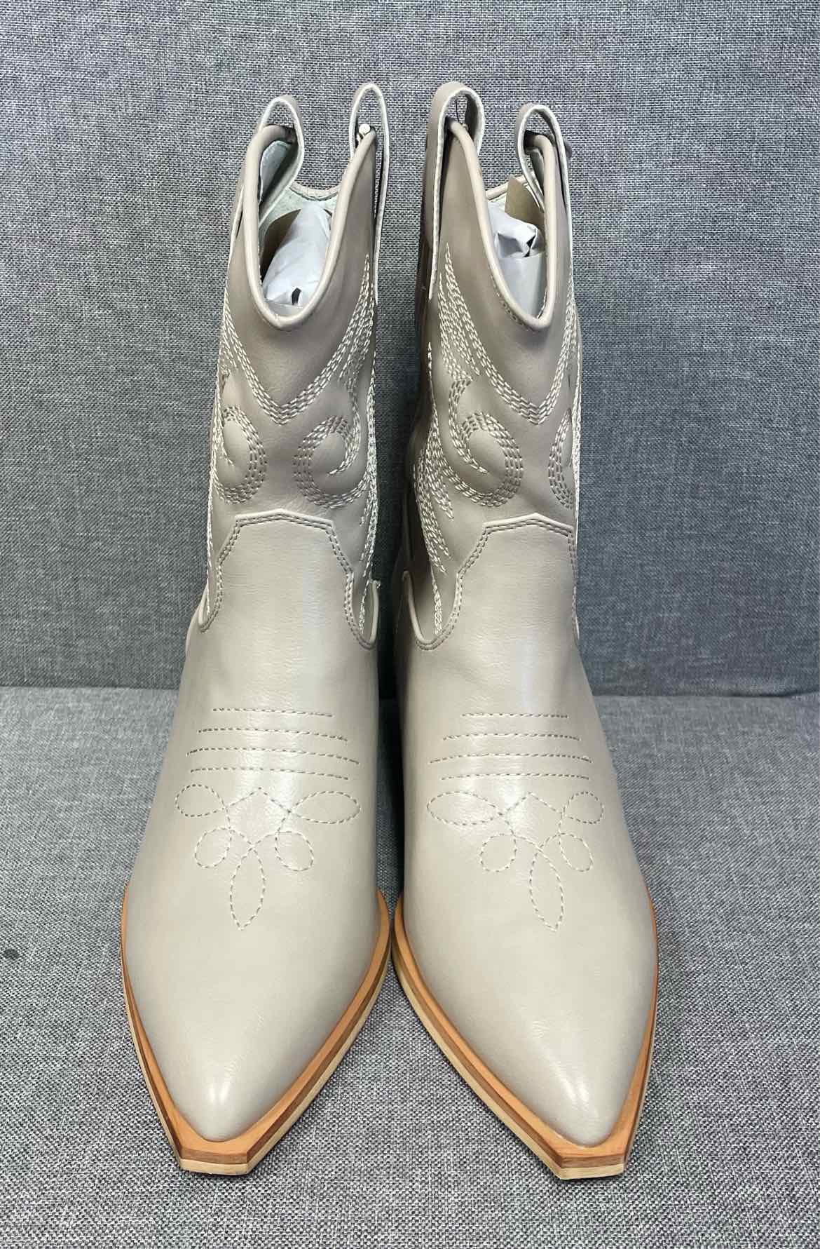 8 Shu Shop Boots
