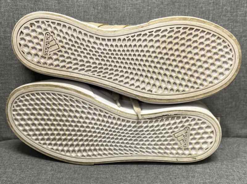 8.5 adidas Shoes