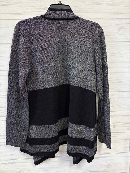 Size M Melissa Paige Cardigan