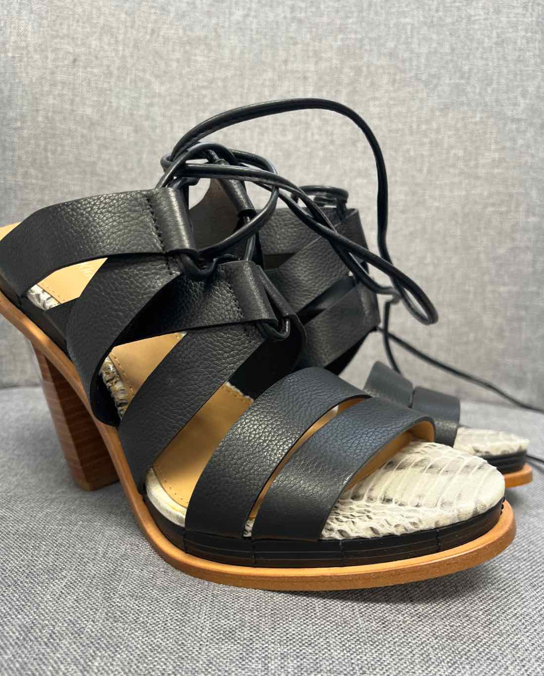 9 Calvin Klein Shoes