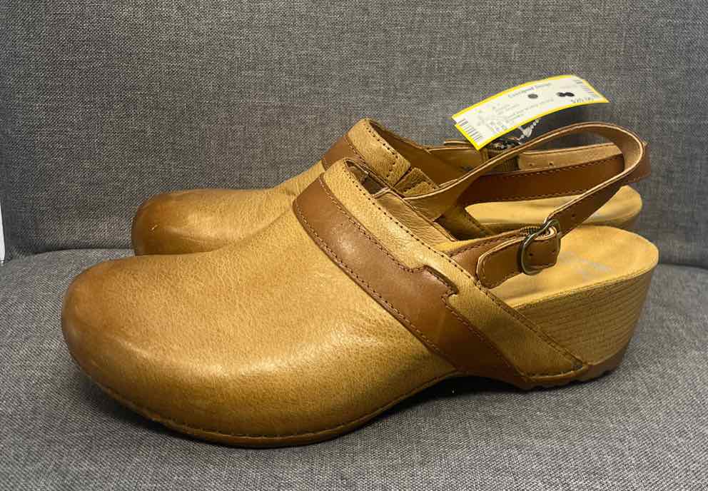 40 Dansko Shoes