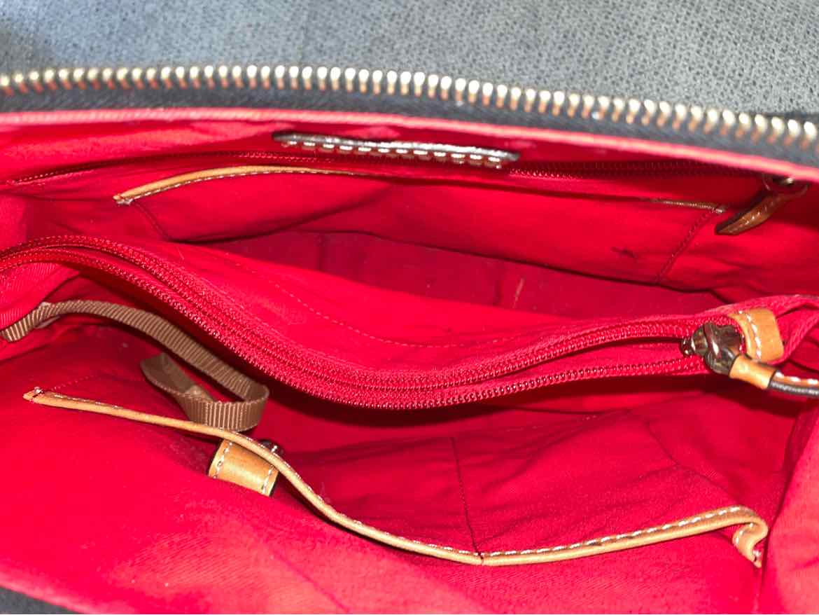 Dooney & Bourke Purse