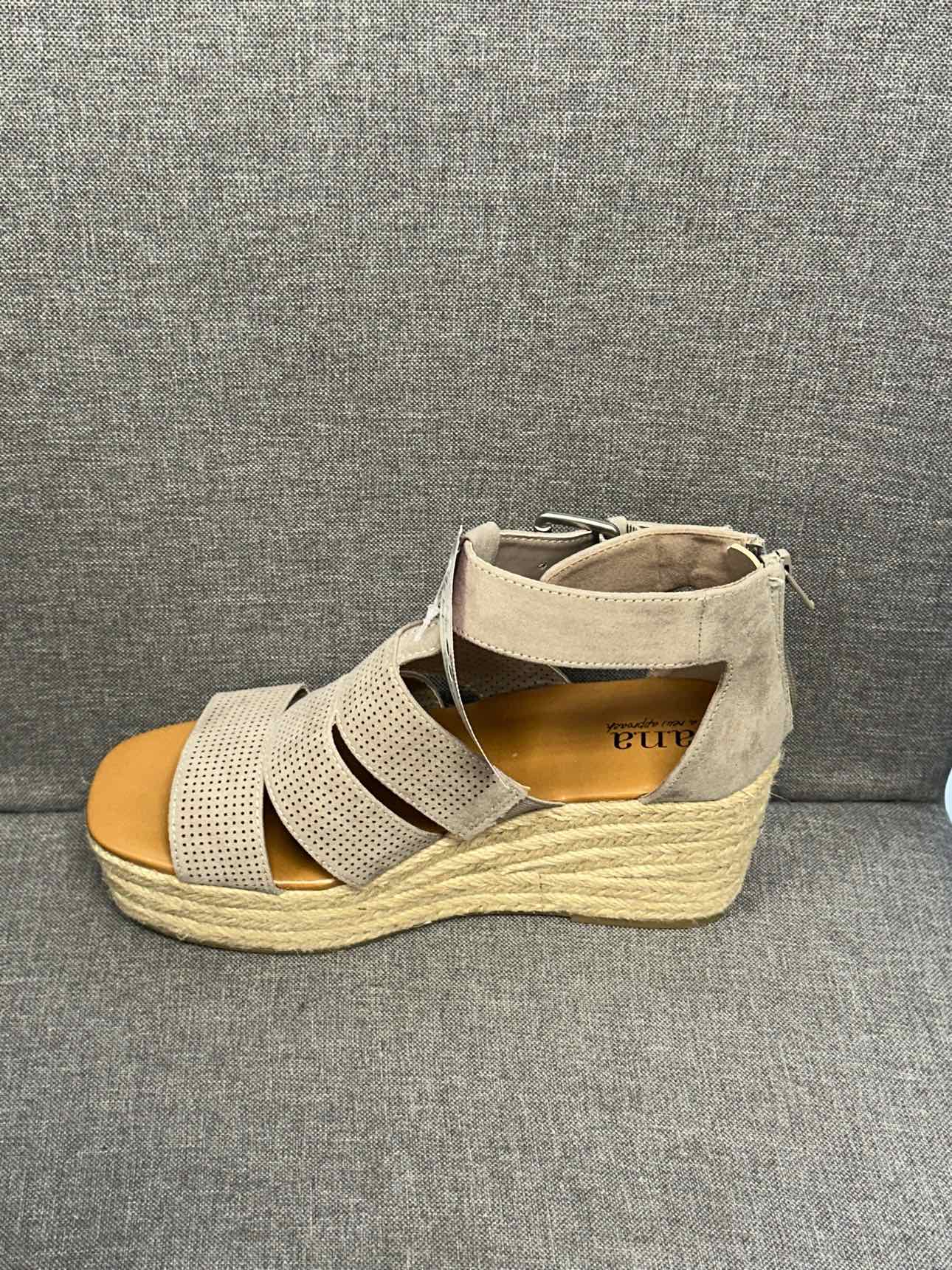 7 ANA Shoes