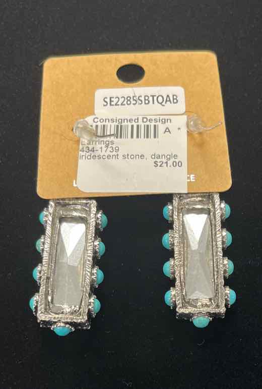 Atipi Earrings