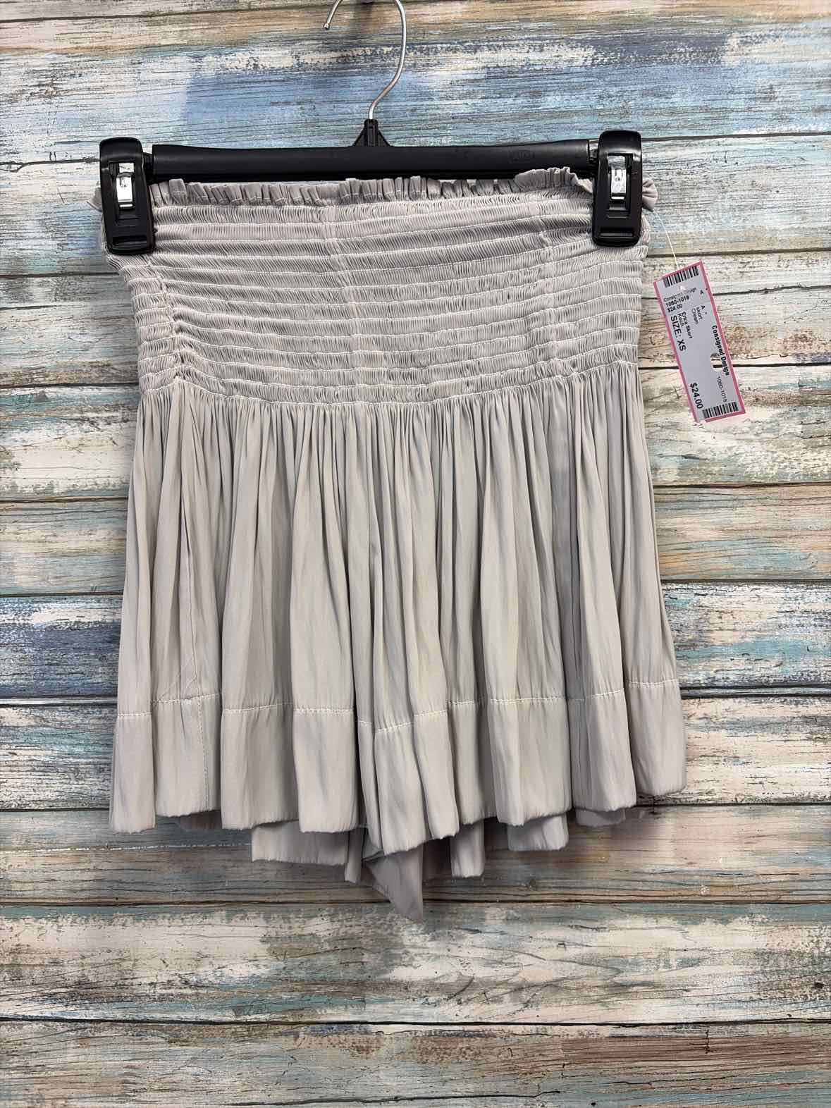 Size XS Koch skort