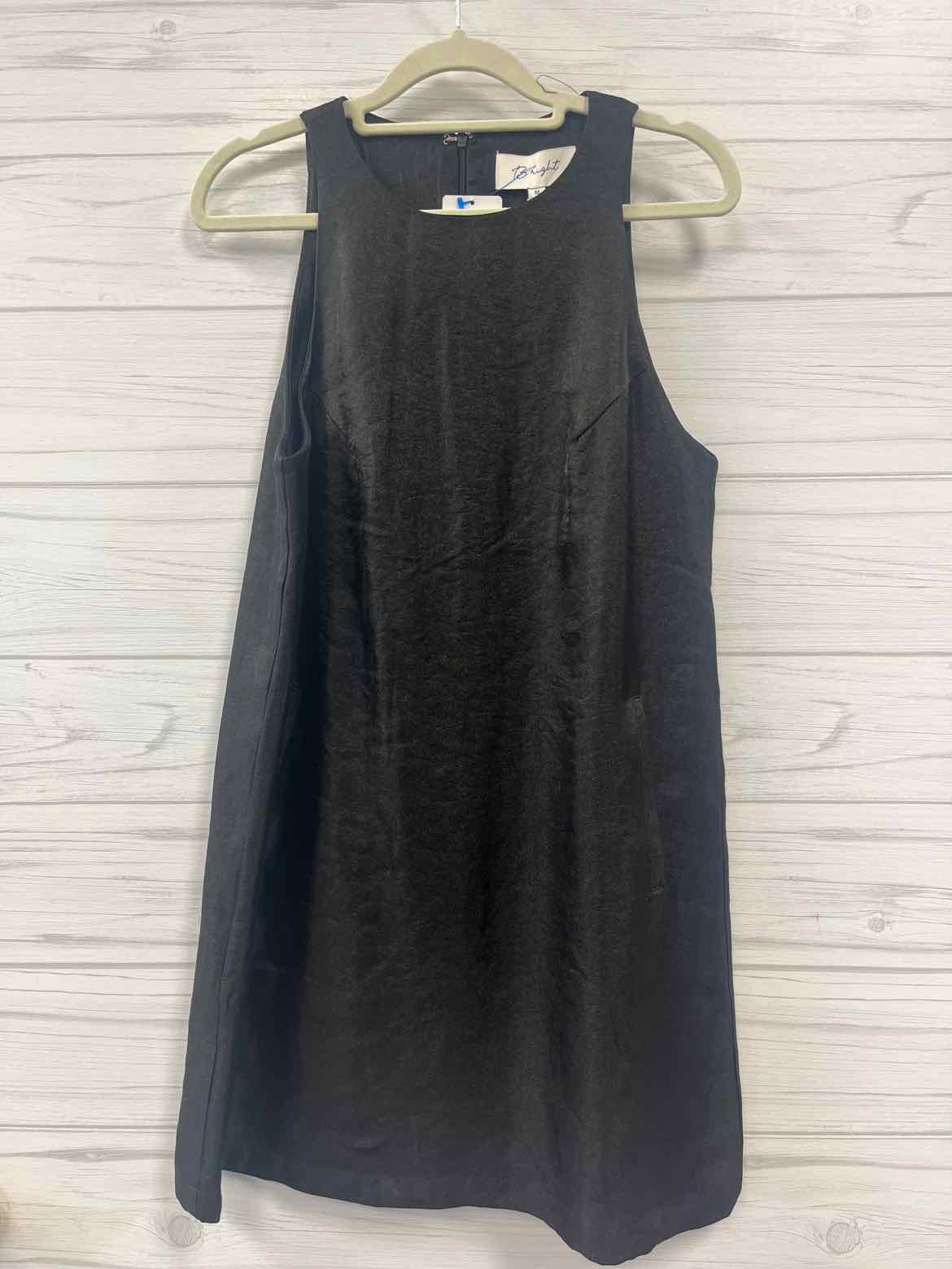 Size M B.right Dress