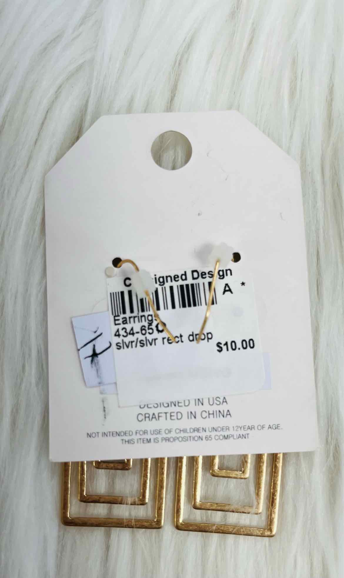 Pomina Earrings