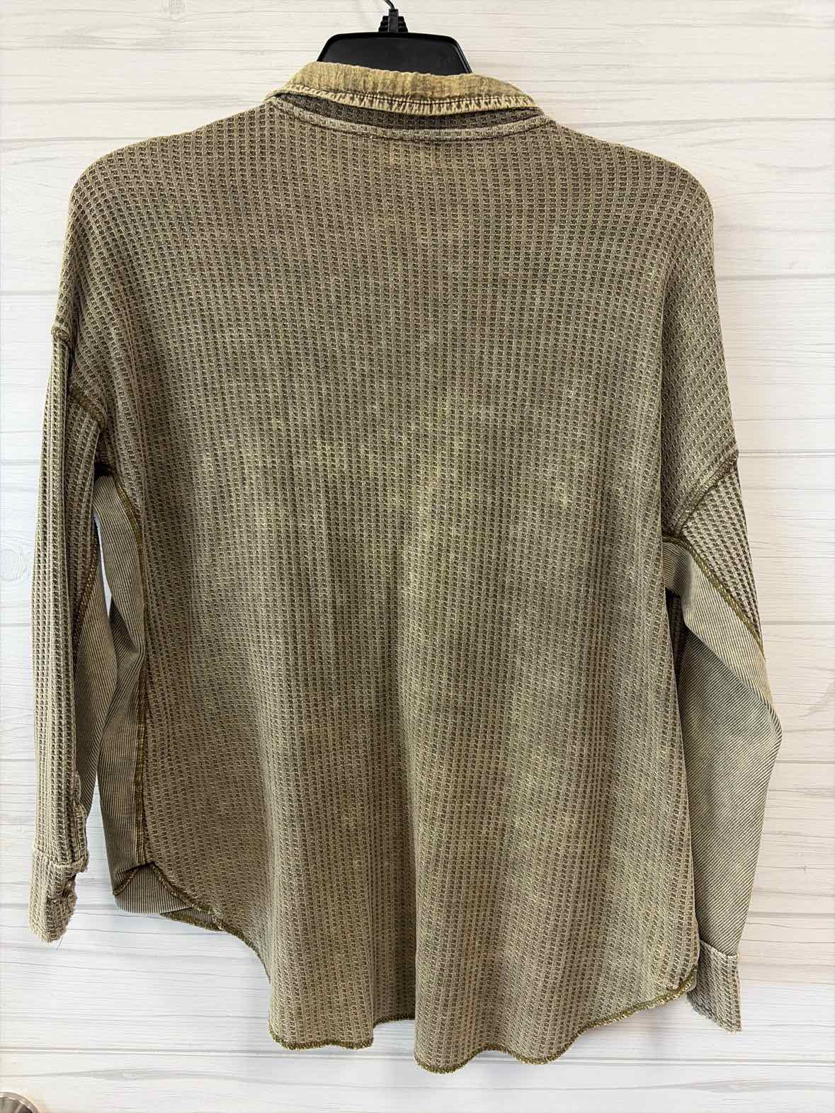 Size XS bke Shirt