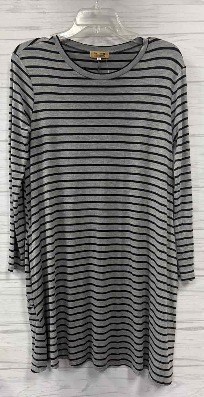 Size S Piko Dress