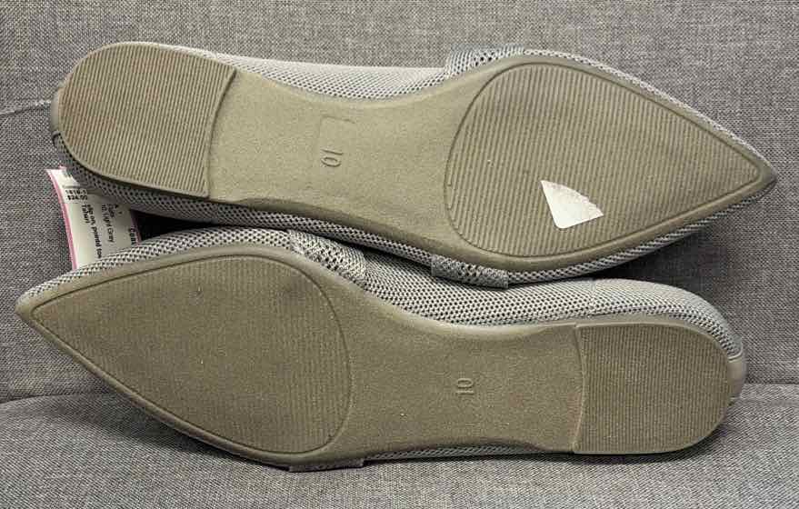 10 Tahari Flats