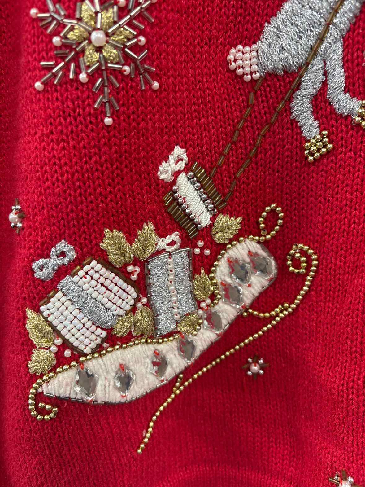 Size L Victoria Jones Sweater