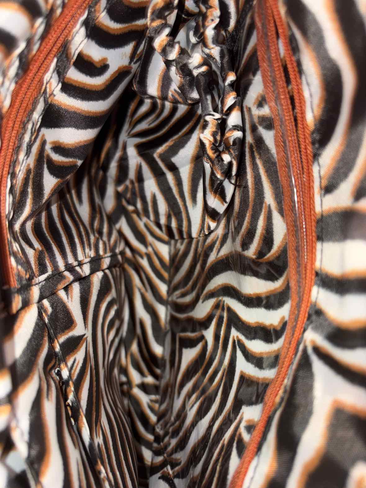 Lug Purse