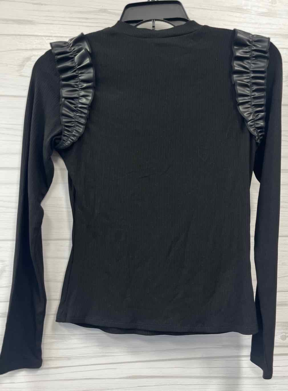Size S Doe & Rae Shirt