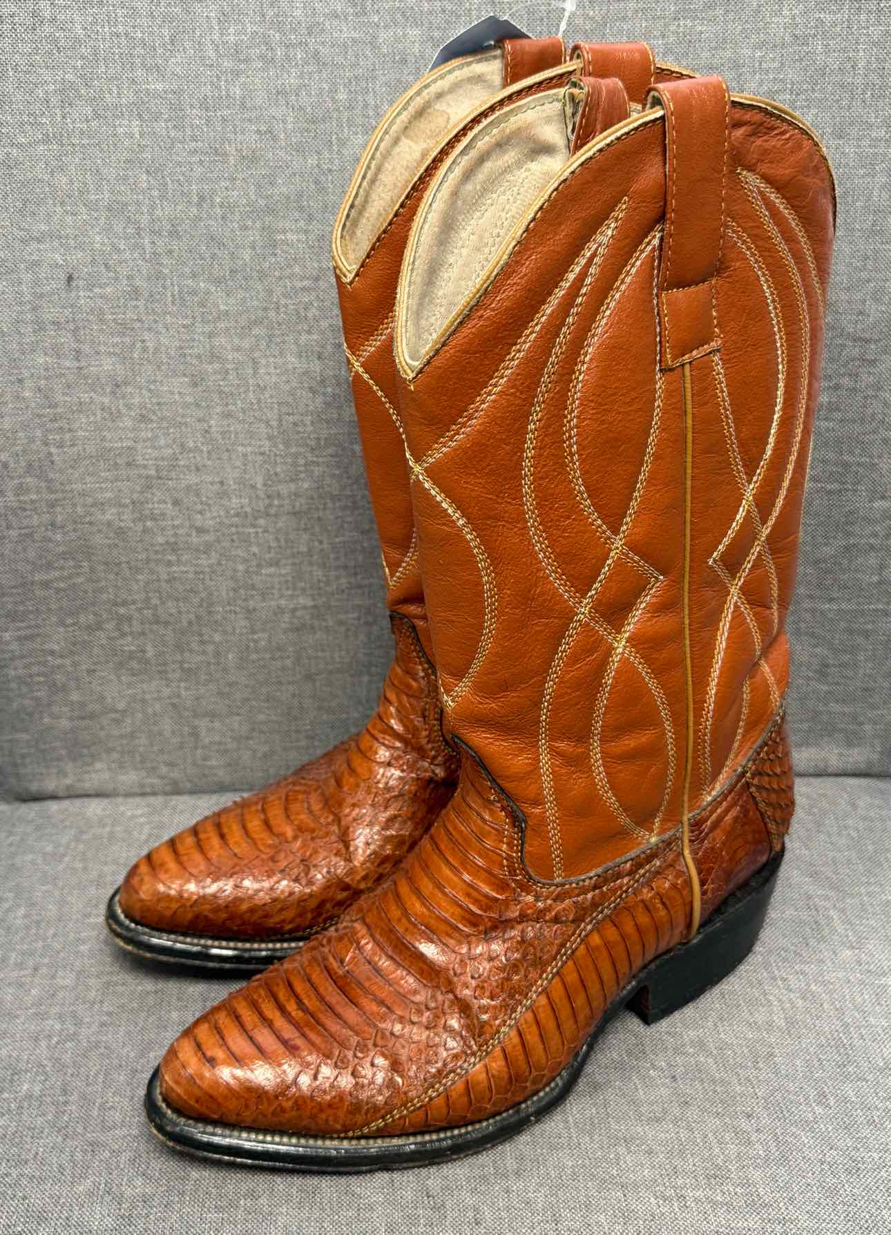 8 Vacquero Boots