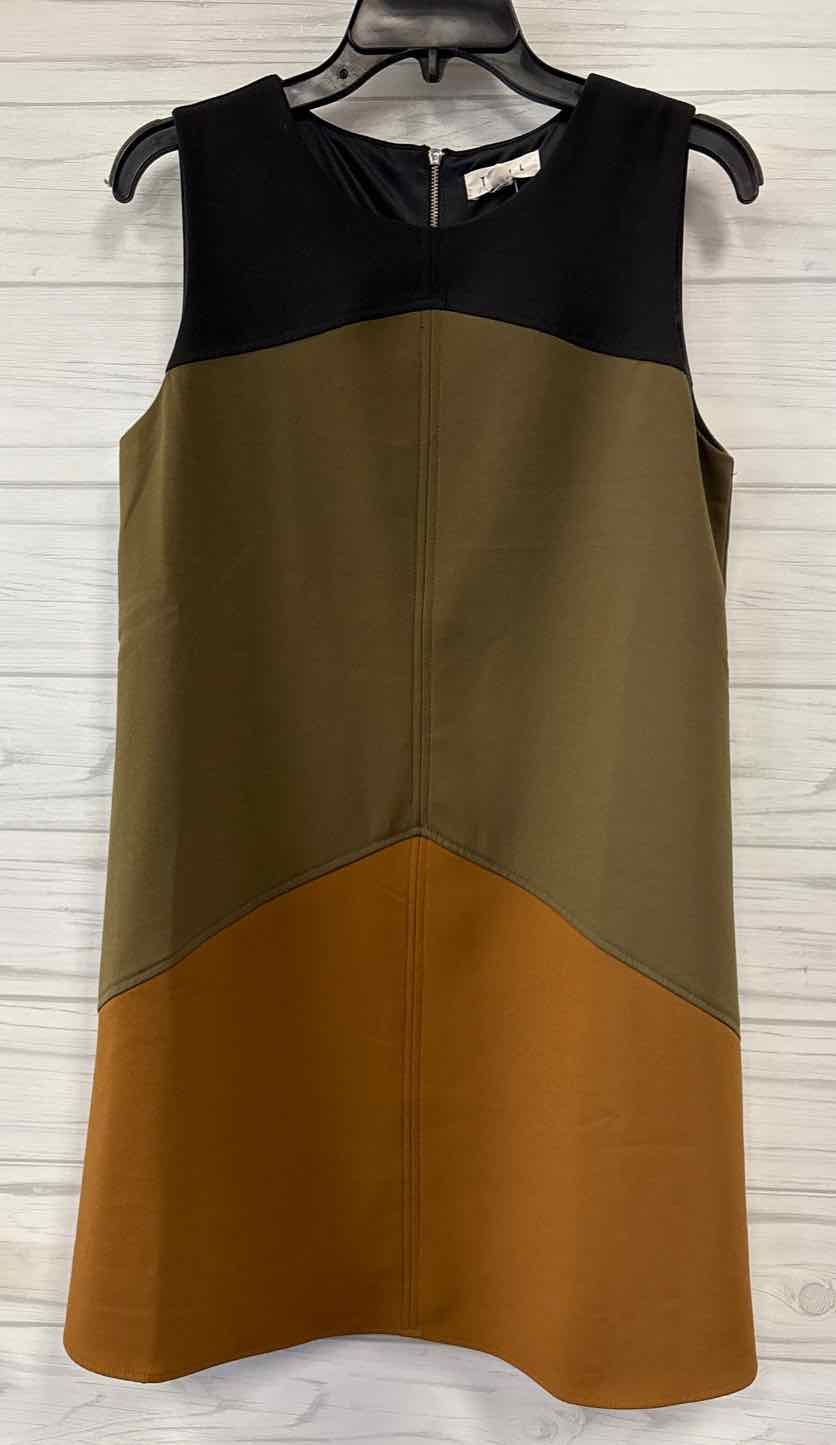 Size M THML Dress