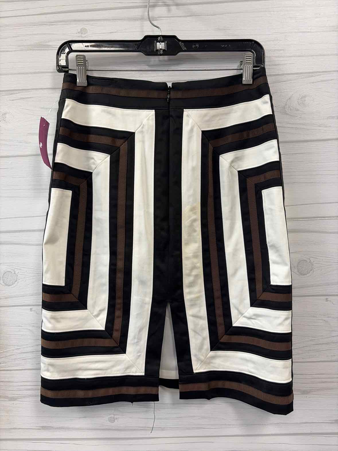 Size 4 White House Black Market Skirt