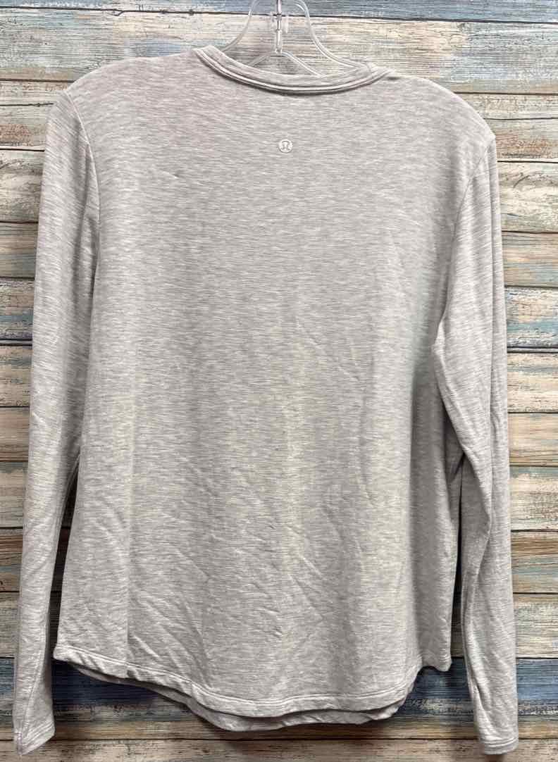 Size S Lululemon Shirt