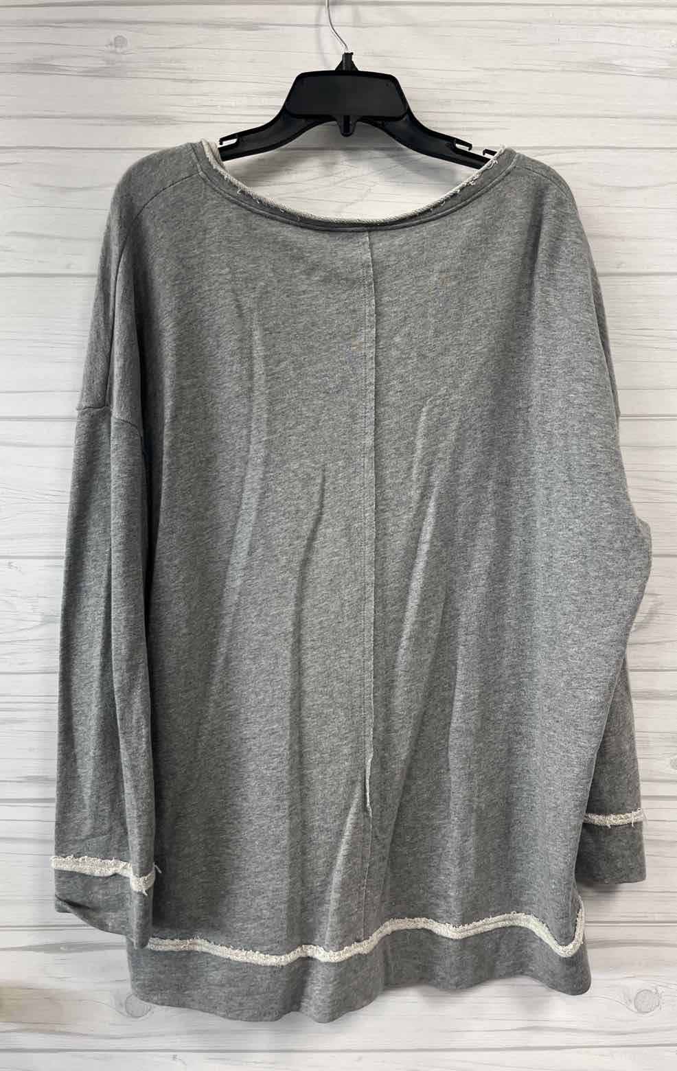 Size 1XL Mono B Sweater