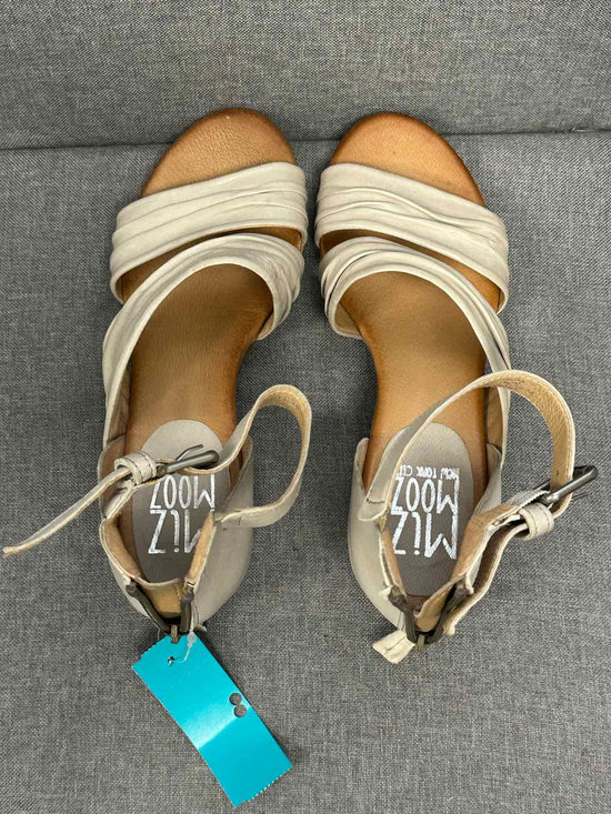 38 Miz Mooz Sandals
