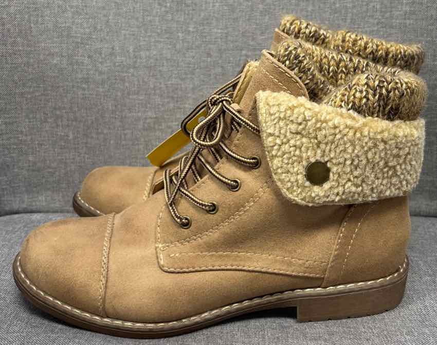 8 Cliffs Boots