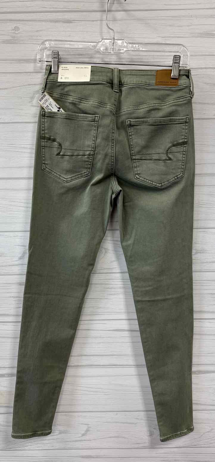 Size 6 American Eagle Jeans