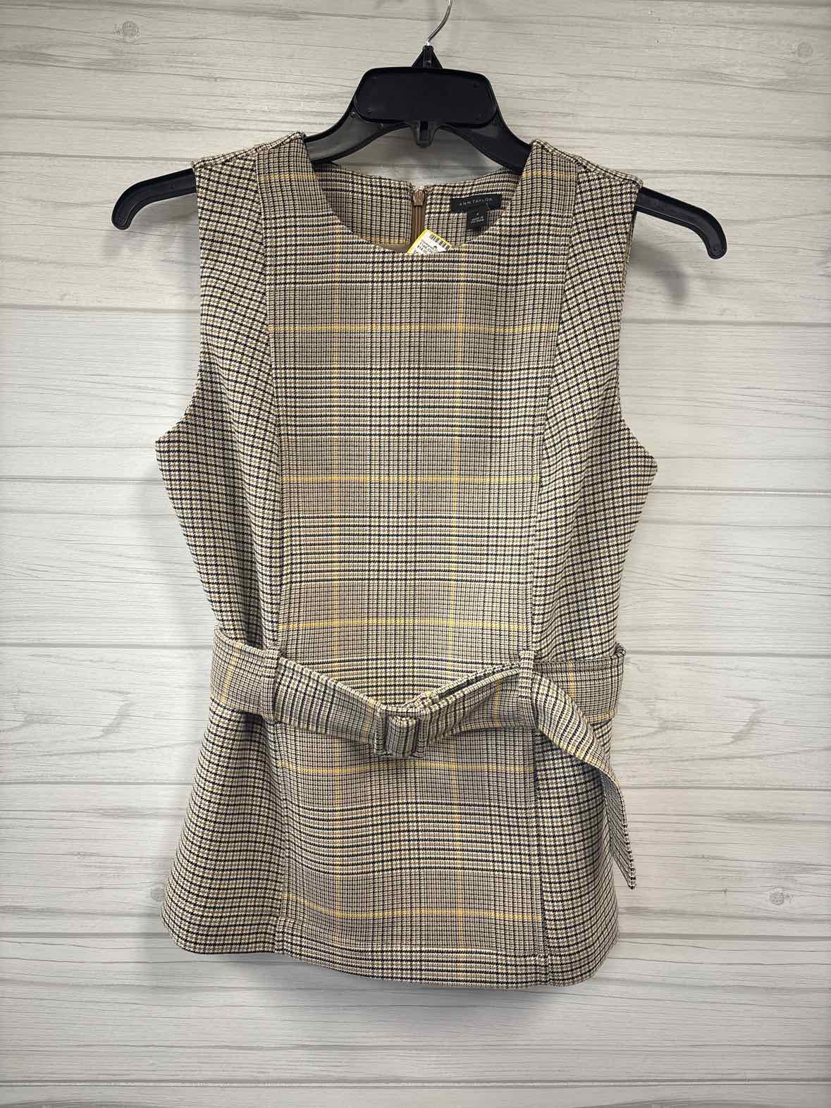 Size 4 Ann Taylor Shirt