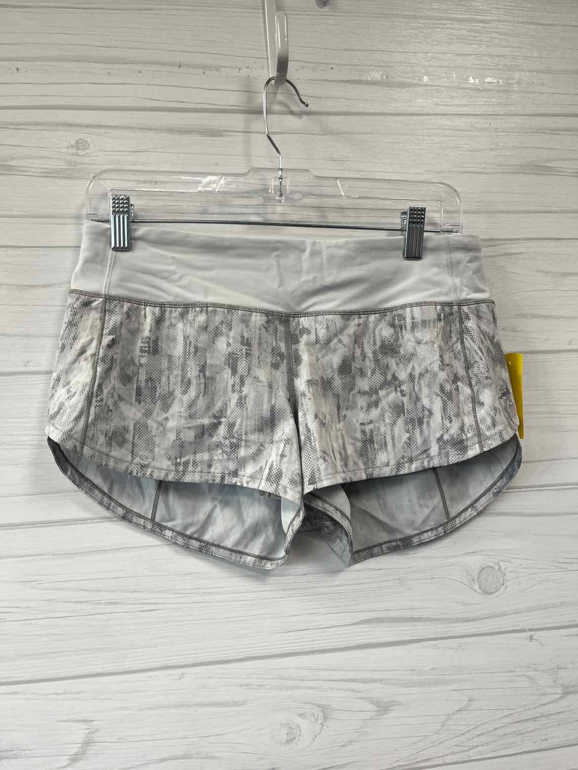 Size 6 Lululemon Shorts