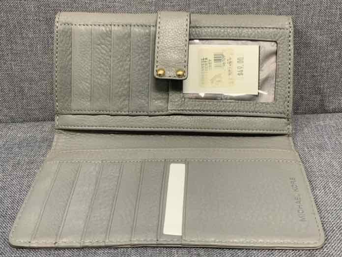 Micheal Kors Wallet