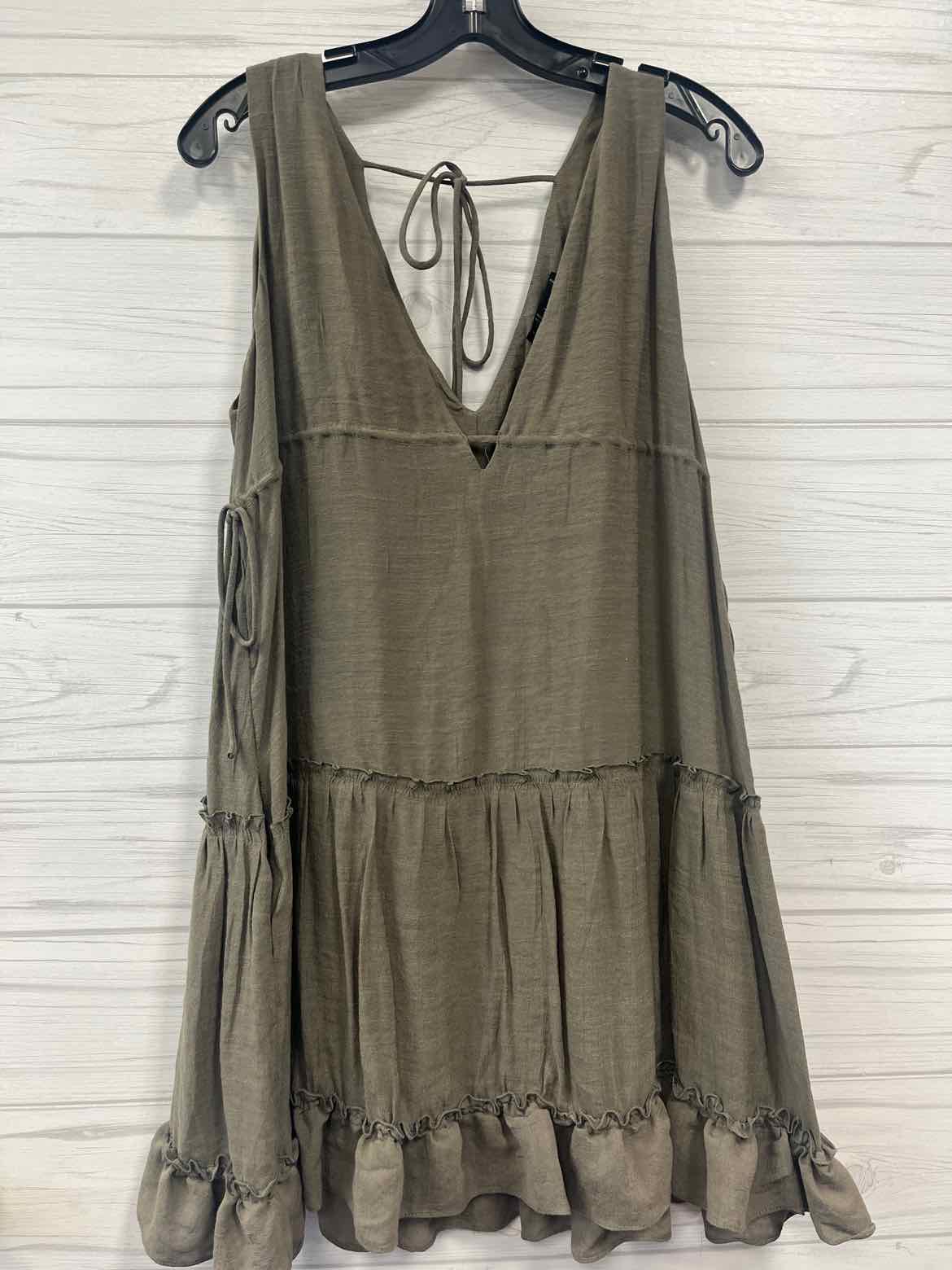 Size M wishlist Dress