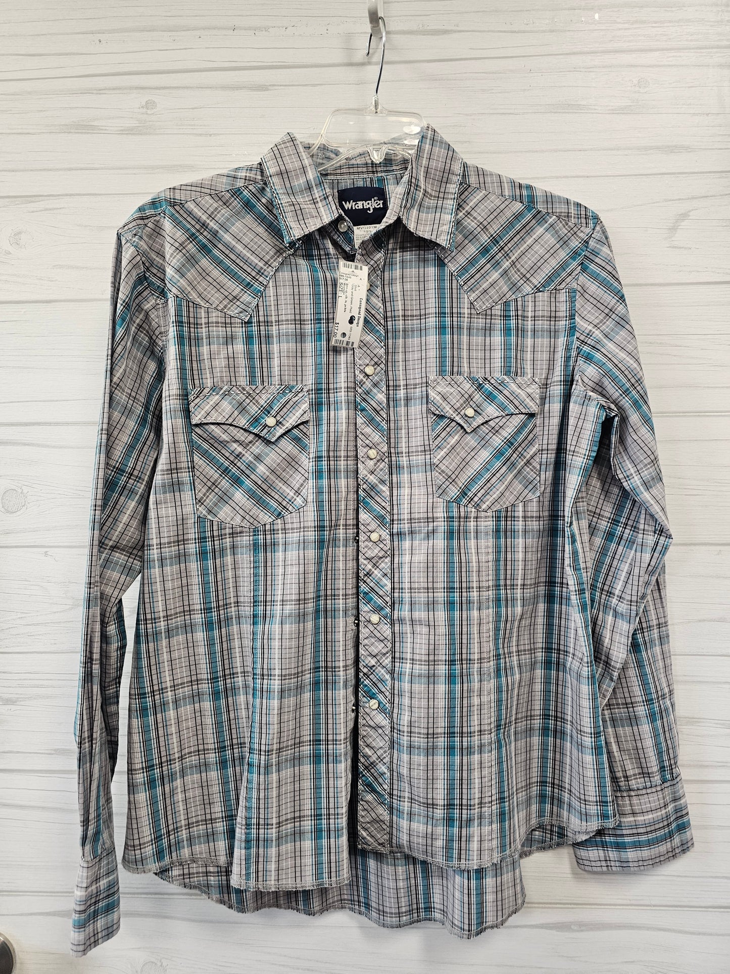 Size L Wrangler Shirt