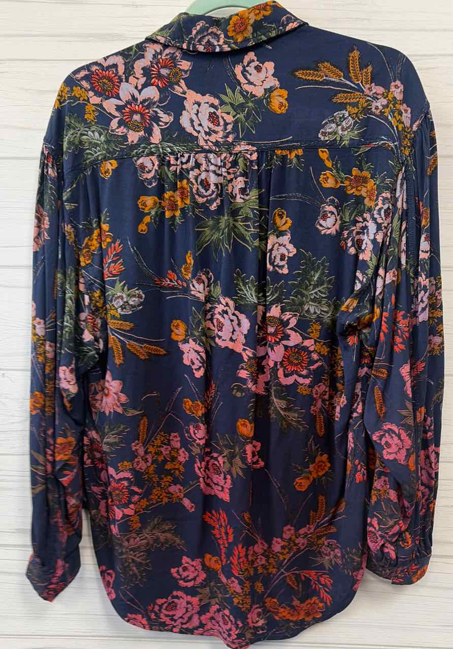 Size S Anthropologie Shirt