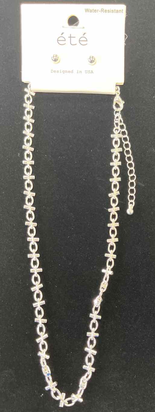 Ete Necklace