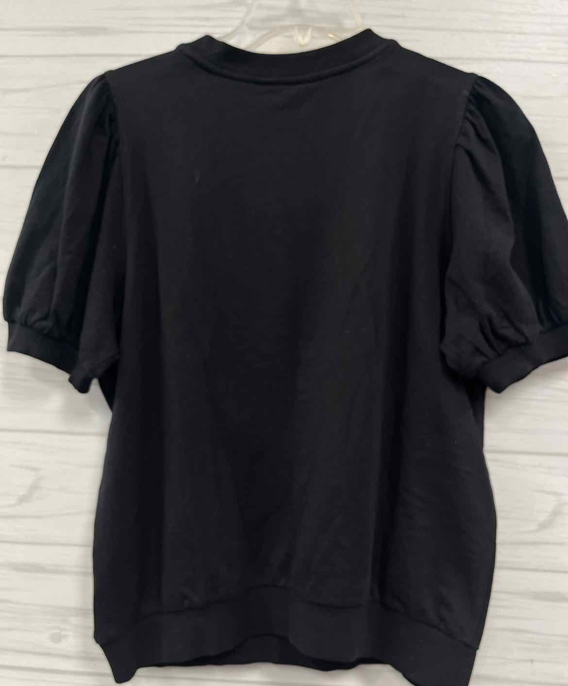 Size L crown & ivy Shirt