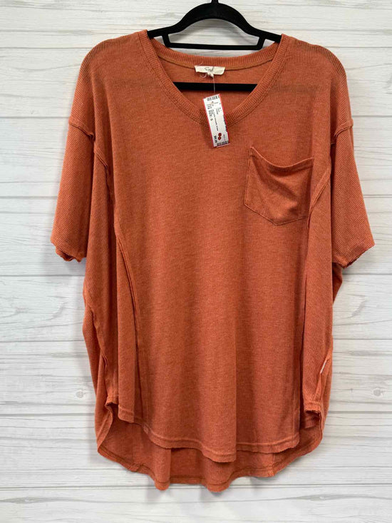 Size S easel Shirt
