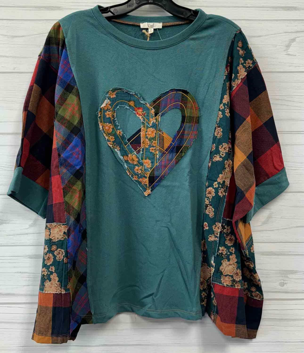 Size L easel Shirt