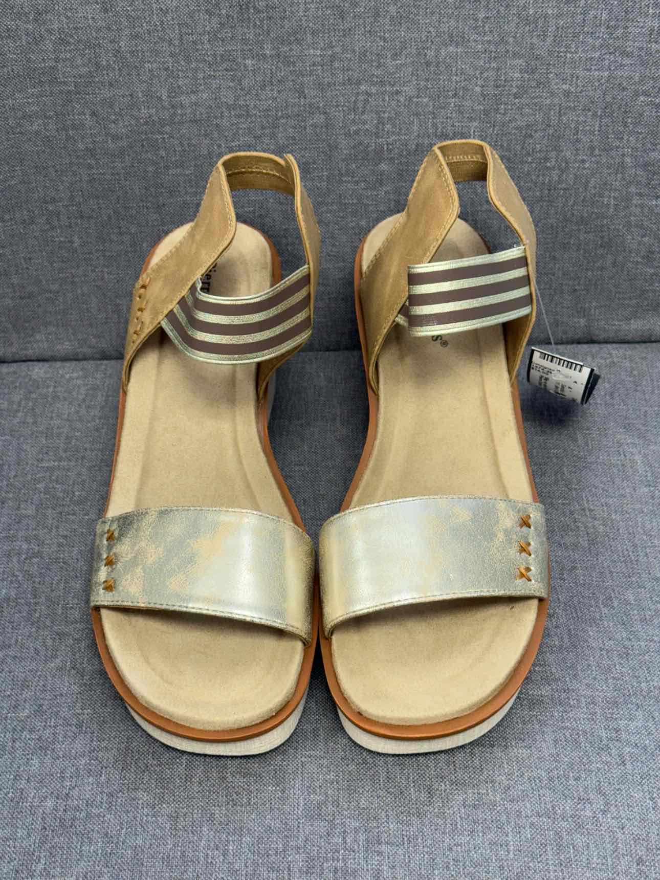 11 Pierre Dumas Sandals