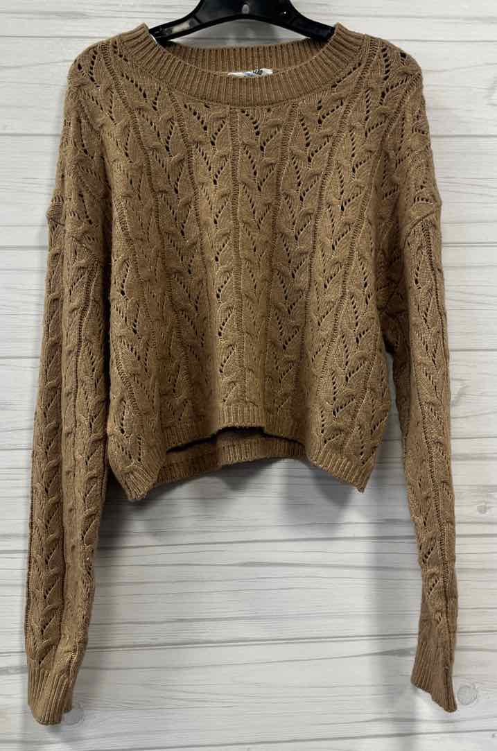Size M Double Zero Sweater