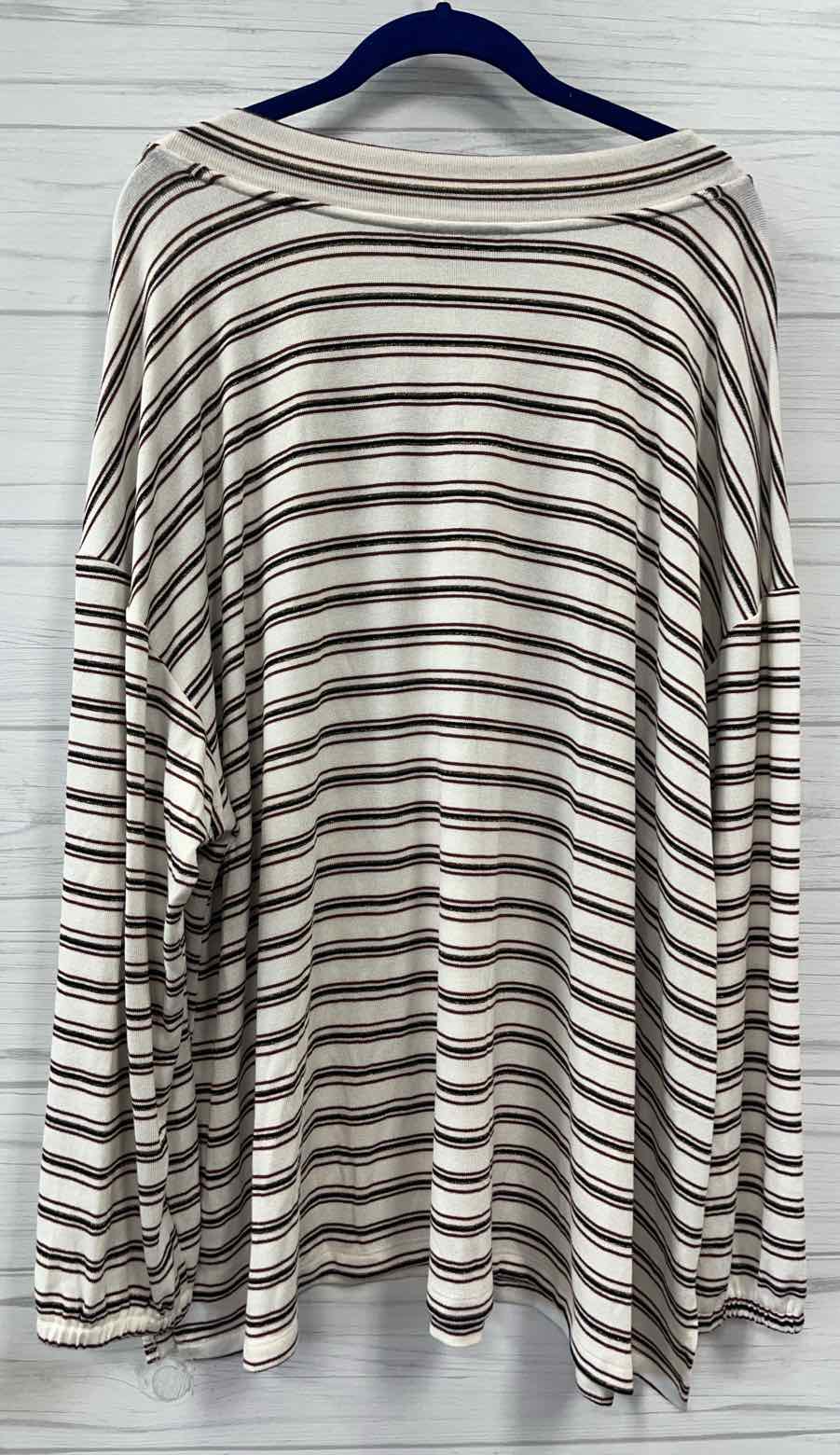 Size 22/24 Lane Bryant Shirt