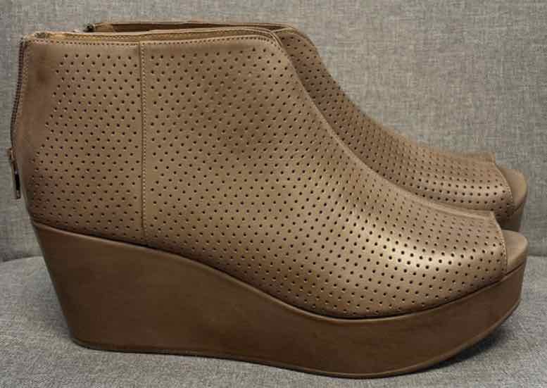 10m Chocoalt Blu Shoes