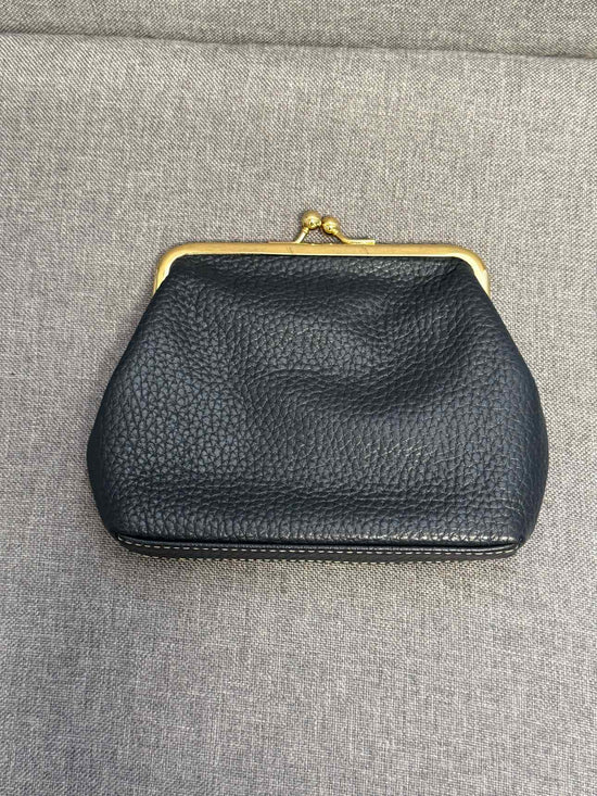 Dooney & Bourke Purse