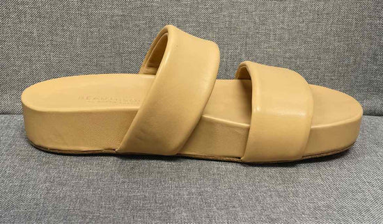39 BEAUTIISOLES Sandals