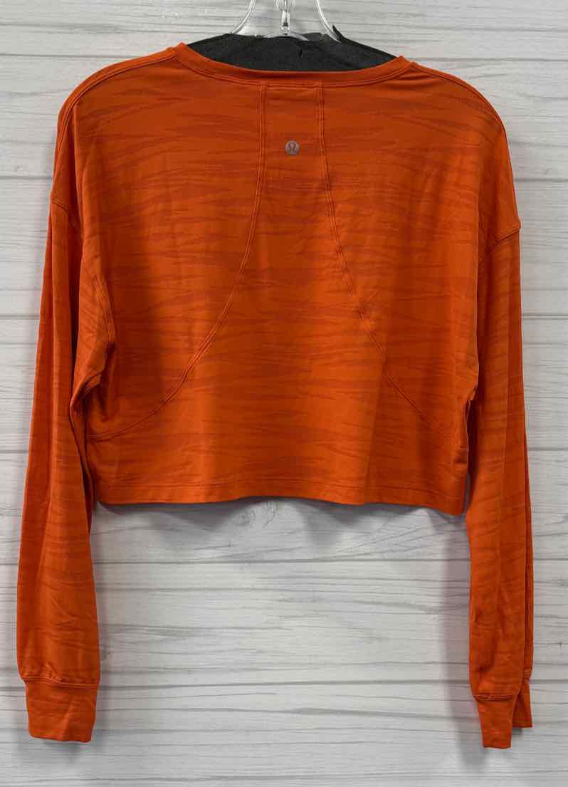 Size M Lululemon Shirt