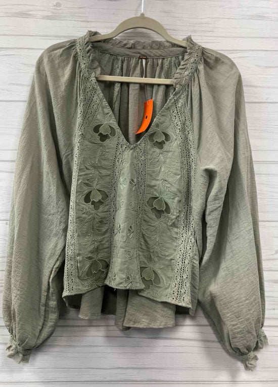 Size S Free People Shirt