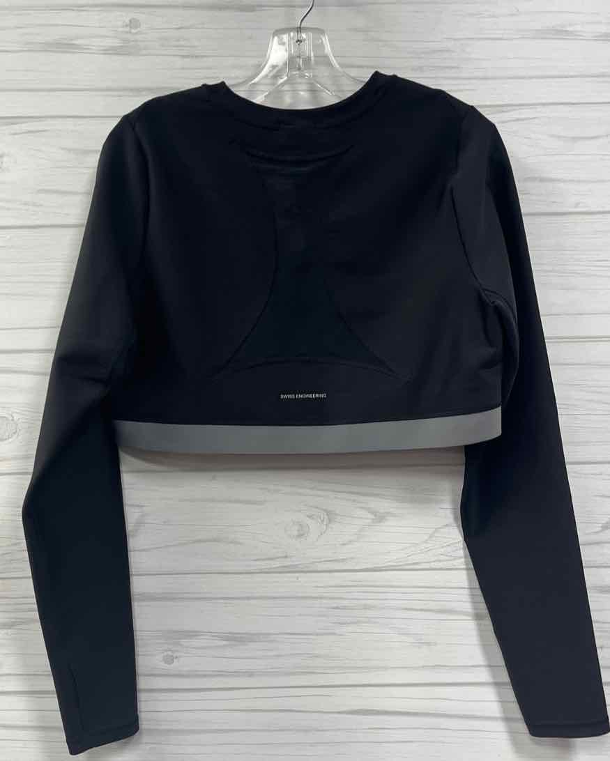 Size XL On Cloud Shirt