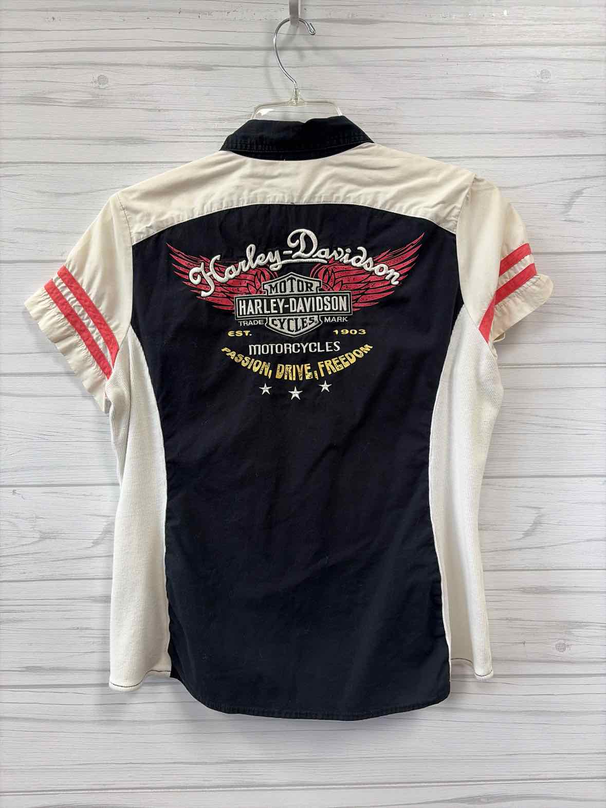 Size L Harley Davidson Shirt