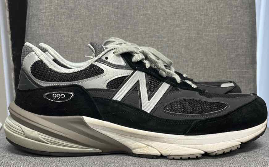 13 New Balance Sneakers