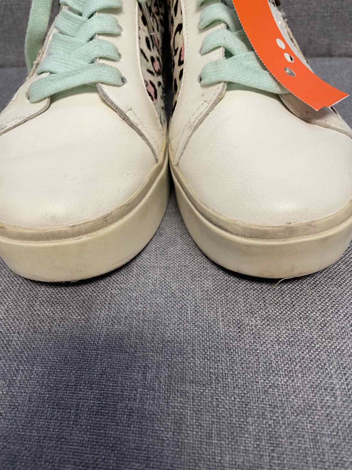 8.5 Dolce Vita Shoes