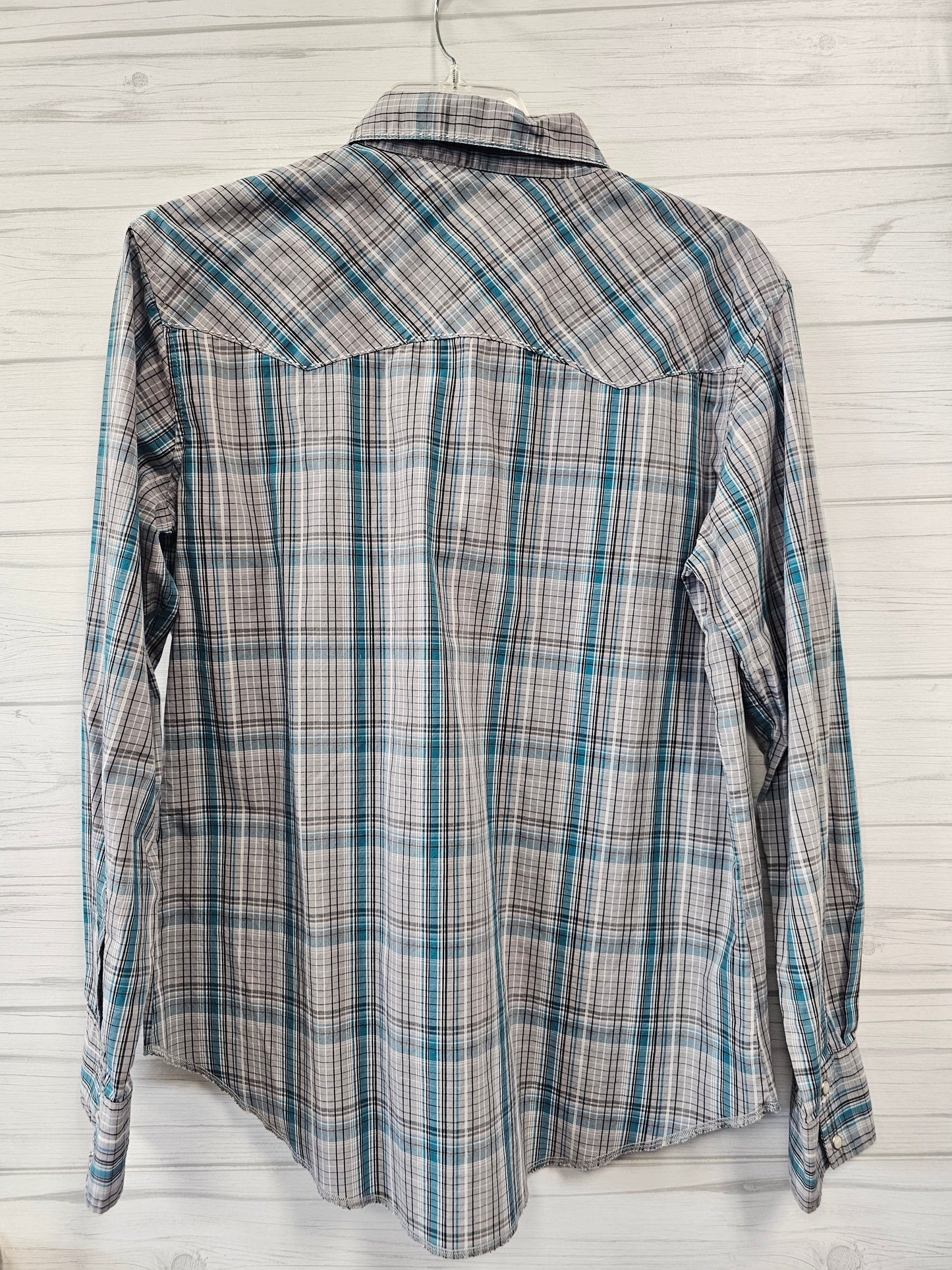 Size L Wrangler Shirt