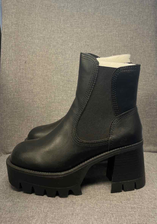 8.5 Bamboo Boots