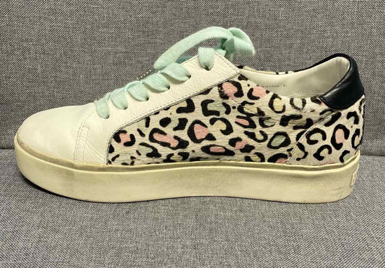 8.5 Dolce Vita Shoes